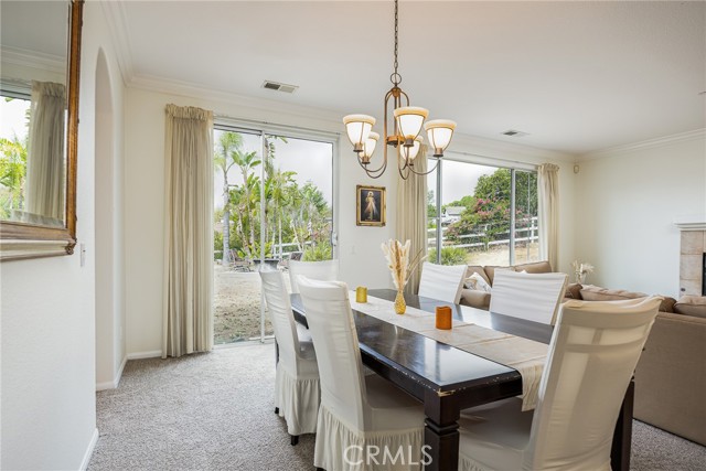 731 Oak Glade Drive, Fallbrook CA: https://media.crmls.org/medias/6afdb923-a290-4755-955c-c395df3ac84d.jpg