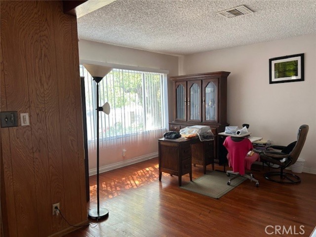 Detail Gallery Image 18 of 28 For 14125 Burton, Panorama City,  CA 91402 - 3 Beds | 2 Baths