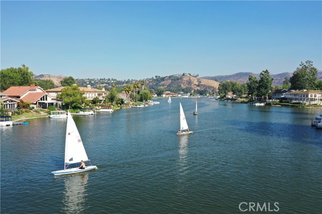 Detail Gallery Image 20 of 21 For 32144 Beachfront Ln, Westlake Village,  CA 91361 - 3 Beds | 2 Baths