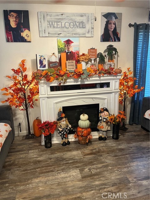 12700 Elliott Avenue, El Monte CA: https://media.crmls.org/medias/6afed324-ac04-489e-99b4-b48b6320c9a5.jpg