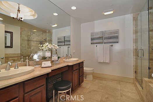 12021 Guerin, Studio City CA: https://media.crmls.org/medias/6afeddd5-ddd1-4619-893f-e00cc93e47aa.jpg