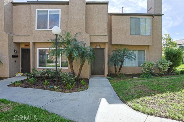 Detail Gallery Image 2 of 48 For 10779 Chere Ct, Fountain Valley,  CA 92708 - 2 Beds | 1/1 Baths