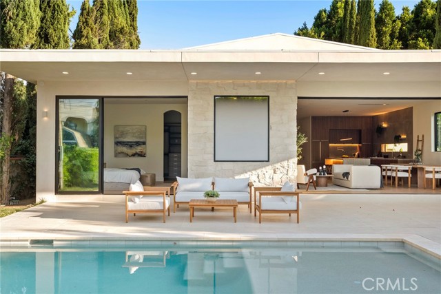17827 Miranda Street, Encino CA: https://media.crmls.org/medias/6aff0107-577f-4628-ac65-9271a7876407.jpg