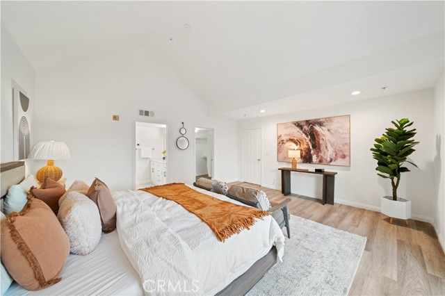 900 Arcadia Avenue, Arcadia CA: https://media.crmls.org/medias/6aff3a88-143b-4830-8be3-1e232de19ff1.jpg