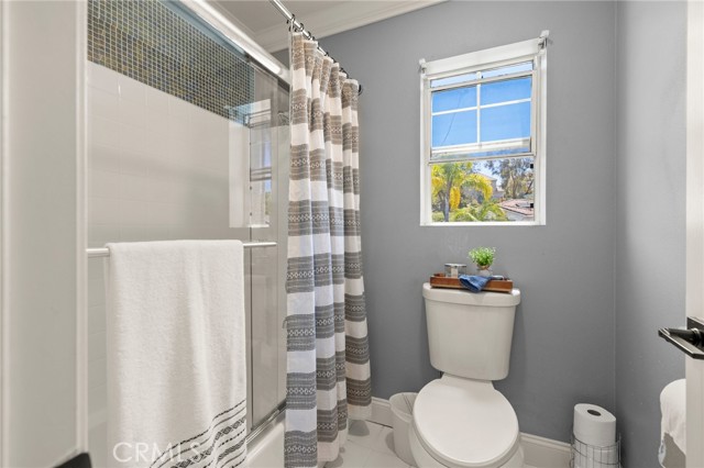 68 Radiance Lane, Rancho Santa Margarita CA: https://media.crmls.org/medias/6b002f36-28df-4a99-b703-8e58be8034aa.jpg