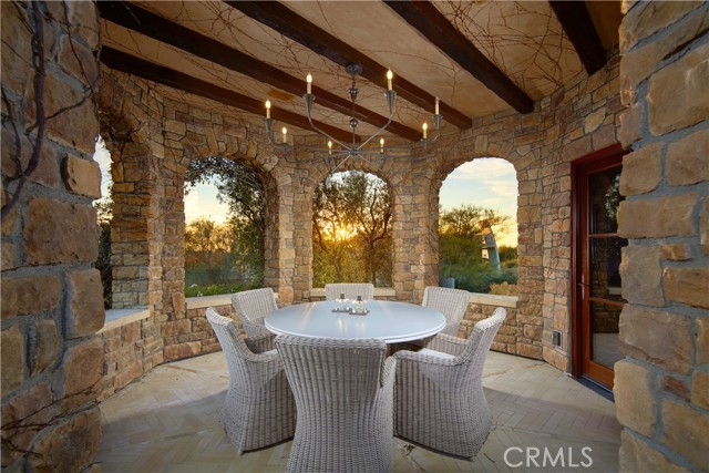 Detail Gallery Image 37 of 42 For 1302 Skyline Dr, Laguna Beach,  CA 92651 - 4 Beds | 4/1 Baths