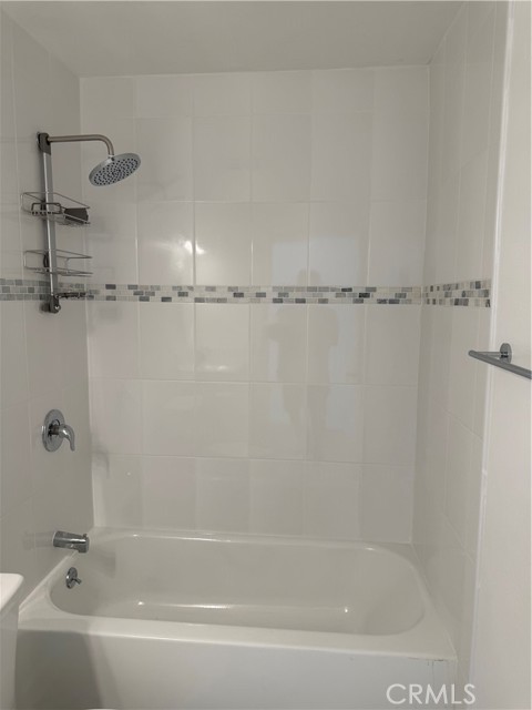 Detail Gallery Image 16 of 23 For 2051 E Aroma, West Covina,  CA 91791 - 2 Beds | 1 Baths