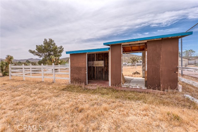 Detail Gallery Image 10 of 35 For 7625 Joshua View, Yucca Valley,  CA 92284 - 2 Beds | 1 Baths