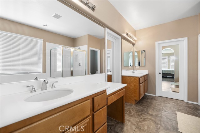 Detail Gallery Image 34 of 62 For 33713 Pebble Brook Cir, Temecula,  CA 92592 - 4 Beds | 3 Baths