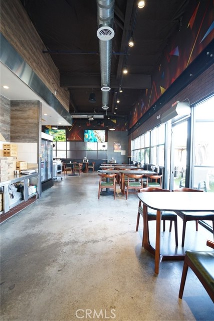 18268 Gale Avenue, City Of Industry CA: https://media.crmls.org/medias/6b01ed14-62f5-49b2-a0db-ef241d92114d.jpg