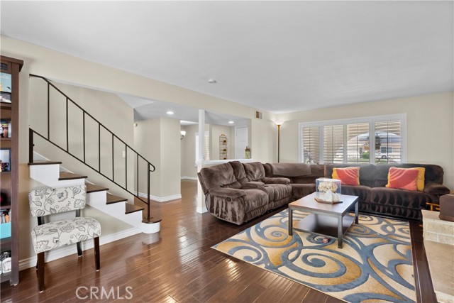 2252 Brentwood Avenue photo 4