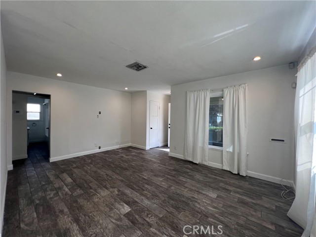 Detail Gallery Image 8 of 25 For 2588 Genevieve, San Bernardino,  CA 92405 - 2 Beds | 1 Baths