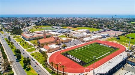 Huntington Beach High School