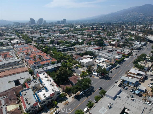 Image 9 of 65 For 241 Verdugo  