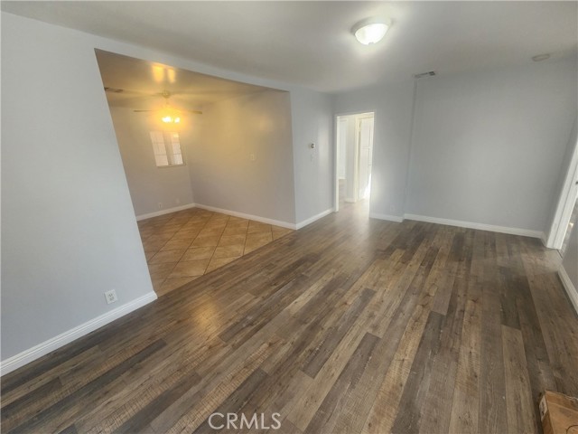 Detail Gallery Image 2 of 38 For 7910 Nagle, North Hollywood,  CA 91605 - 3 Beds | 1 Baths