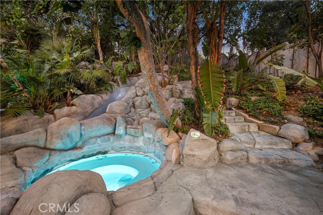 4609 Louise Avenue, Encino CA: https://media.crmls.org/medias/6b04a749-aed8-42e5-aeaa-eb3d188cc0fb.jpg