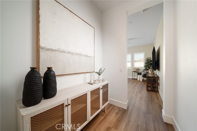 17042 Meteor Way, Riverside CA: https://media.crmls.org/medias/6b05adaf-3c83-46ea-81b4-0c5077e82dde.jpg