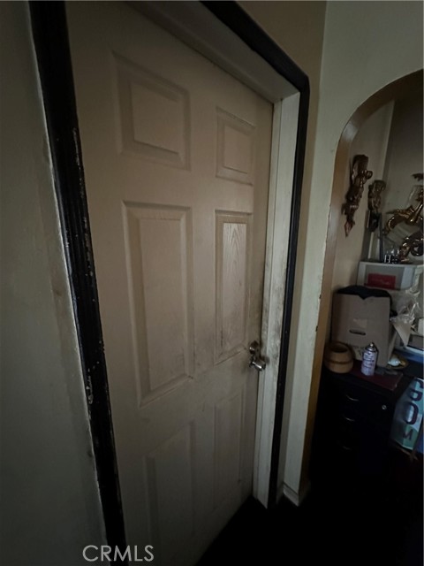 Detail Gallery Image 28 of 56 For 606 W 57th St, Los Angeles,  CA 90037 - 4 Beds | 2 Baths