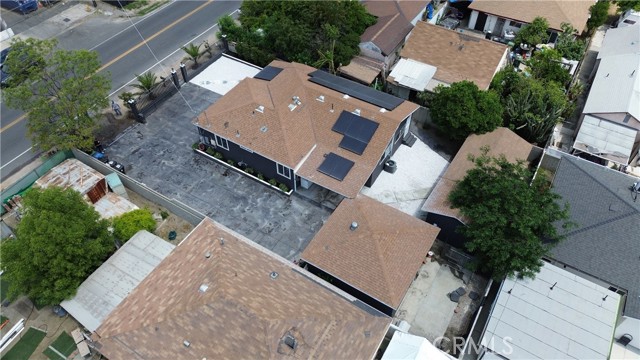 11068 Penrose, Sun Valley CA: https://media.crmls.org/medias/6b065032-de07-484c-9380-8944a0bf445e.jpg