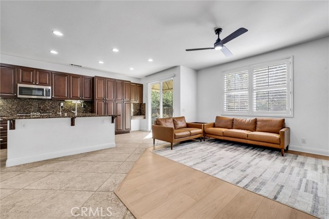 7059 E Monaco, Orange CA: https://media.crmls.org/medias/6b07767e-5b0c-4573-9312-944296e4f620.jpg