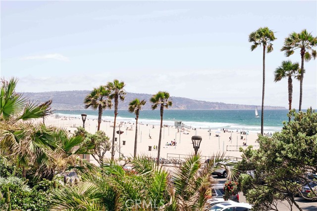 3112 Maple Avenue, Manhattan Beach, California 90266, 5 Bedrooms Bedrooms, ,4 BathroomsBathrooms,Residential,Sold,Maple,SB22170583