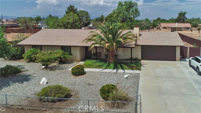 Detail Gallery Image 1 of 1 For 12250 Waynoka Rd, Apple Valley,  CA 92308 - 3 Beds | 2 Baths