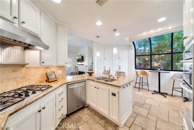 Detail Gallery Image 24 of 48 For 27754 Pinehurst, Mission Viejo,  CA 92692 - 3 Beds | 2/1 Baths