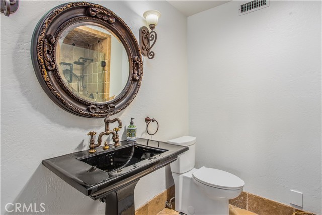 Detail Gallery Image 36 of 46 For 28834 Zion Dr, Lake Arrowhead,  CA 92352 - 4 Beds | 3 Baths