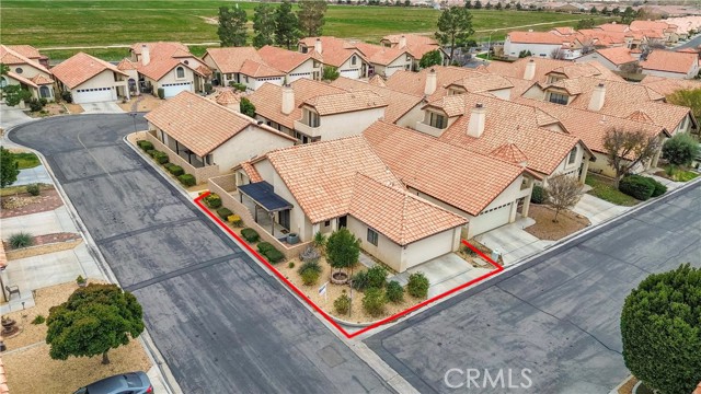 Detail Gallery Image 2 of 35 For 19273 Palm Way, Apple Valley,  CA 92308 - 2 Beds | 2 Baths