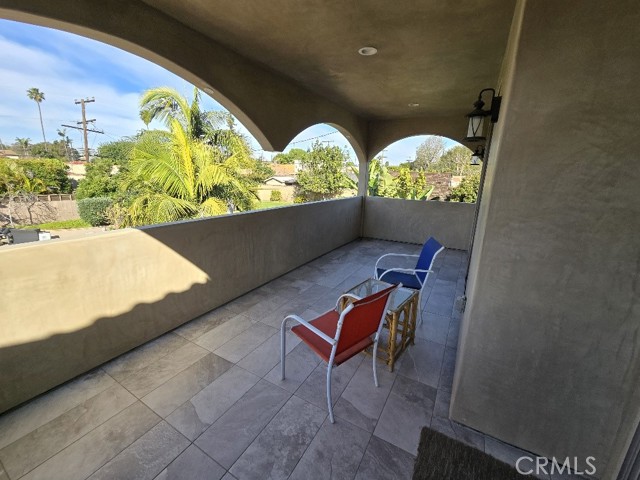 3717 Linden Avenue, Long Beach, California 90807, 6 Bedrooms Bedrooms, ,5 BathroomsBathrooms,Single Family Residence,For Sale,Linden,PW25037537