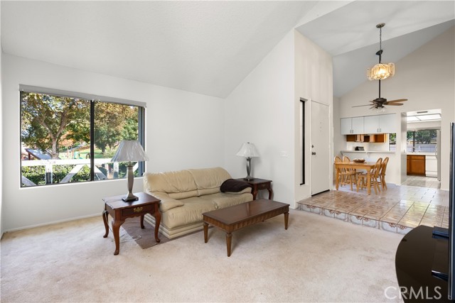 Detail Gallery Image 17 of 49 For 2 Autumn Hill Ln, Laguna Hills,  CA 92653 - 3 Beds | 1/1 Baths