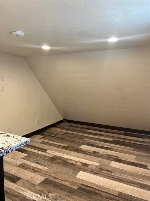 23775 APT A Lake Drive, Crestline CA: https://media.crmls.org/medias/6b0c2164-49a0-41bb-8f8b-d344de82d794.jpg