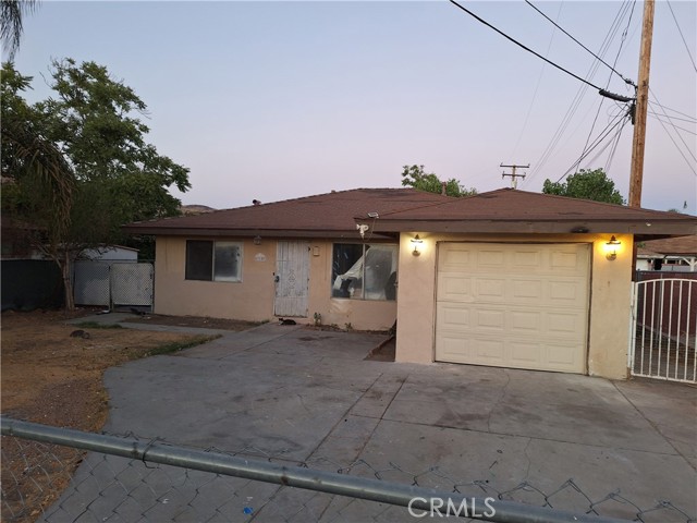 315 S Mistletoe Avenue, San Jacinto, California 92583, 3 Bedrooms Bedrooms, ,2 BathroomsBathrooms,Residential,For Sale,315 S Mistletoe Avenue,CRSW24103834