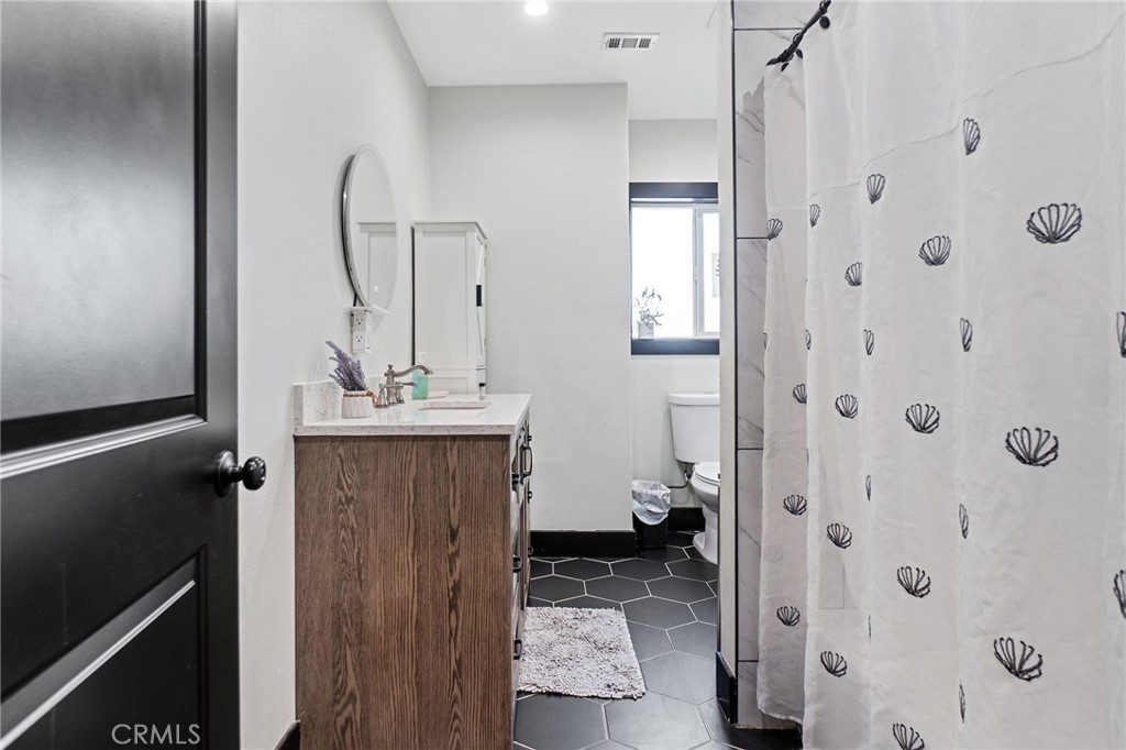 MLS #OC25176241 image #13