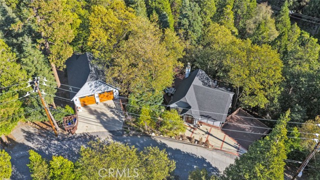 915 Trinity, Lake Arrowhead, CA 92352
