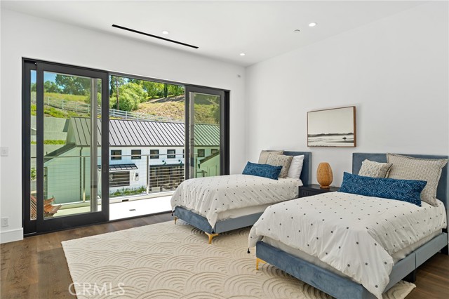 Detail Gallery Image 33 of 61 For 25057 Lewis and Clark Rd, Hidden Hills,  CA 91302 - 6 Beds | 7/4 Baths