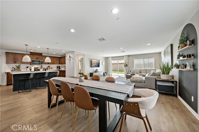 29101 Long Horn Lane, Winchester CA: https://media.crmls.org/medias/6b0d0ec9-d9e8-425e-b7c2-3dc14d04268d.jpg