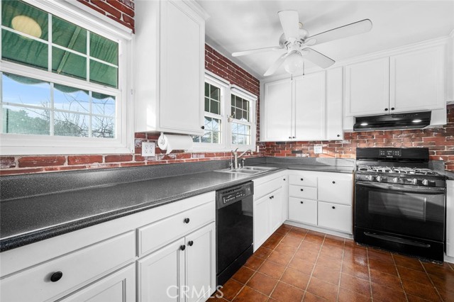 Detail Gallery Image 27 of 60 For 5142 Obispo, Lakewood,  CA 90712 - 3 Beds | 2 Baths