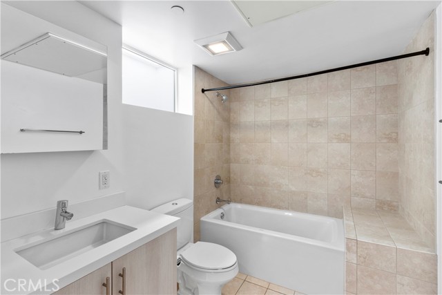 Detail Gallery Image 39 of 58 For 6566 W 85th Pl, Westchester,  CA 90045 - 3 Beds | 3 Baths