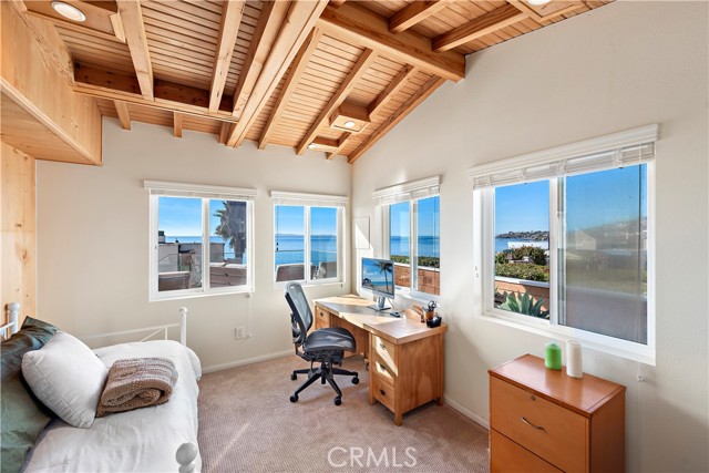 Detail Gallery Image 15 of 25 For 137 Cleo St, Laguna Beach,  CA 92651 - 4 Beds | 2/1 Baths