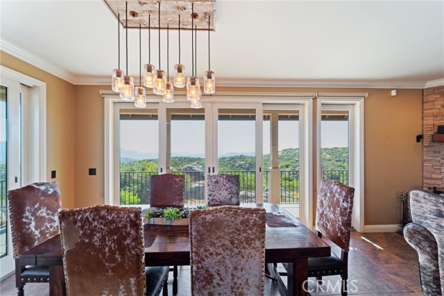 Detail Gallery Image 7 of 75 For 42955 Irons Rd, Aguanga,  CA 92536 - 5 Beds | 5 Baths