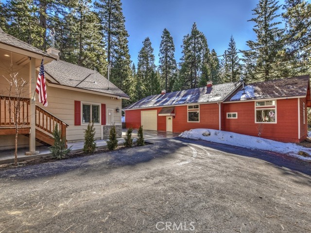 411 Grass Valley, Lake Arrowhead, CA 92317