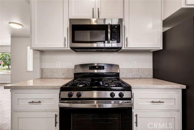 Detail Gallery Image 13 of 38 For 2843 Stormes, Oroville,  CA 95966 - 3 Beds | 2/1 Baths