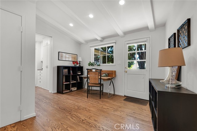 Detail Gallery Image 35 of 50 For 19439 Mayall St, Northridge,  CA 91324 - 4 Beds | 4 Baths
