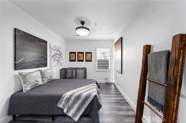 15583 N Peak Lane, Fontana CA: https://media.crmls.org/medias/6b12aaea-f30b-4d7e-bcbd-eb8c8b513db9.jpg