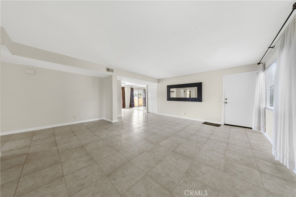 806 4th - photo 2