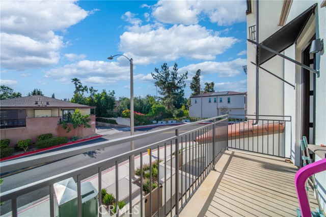 Detail Gallery Image 25 of 34 For 207 Colby Circle, Claremont,  CA 91711 - 3 Beds | 3/1 Baths