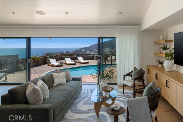 225 Notteargenta Road photo 2