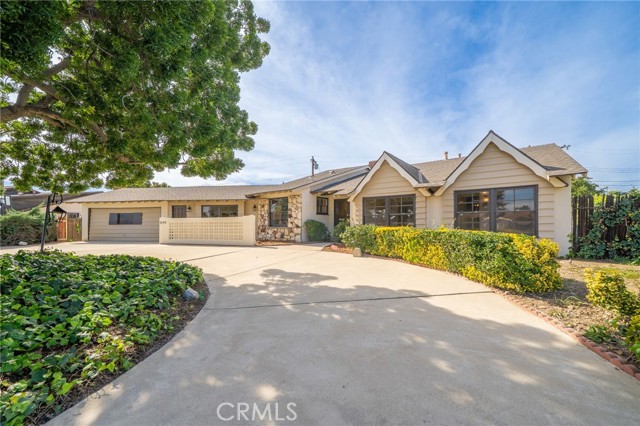 Detail Gallery Image 3 of 52 For 1549 N Oaks Ct, Ontario,  CA 91762 - 4 Beds | 3 Baths