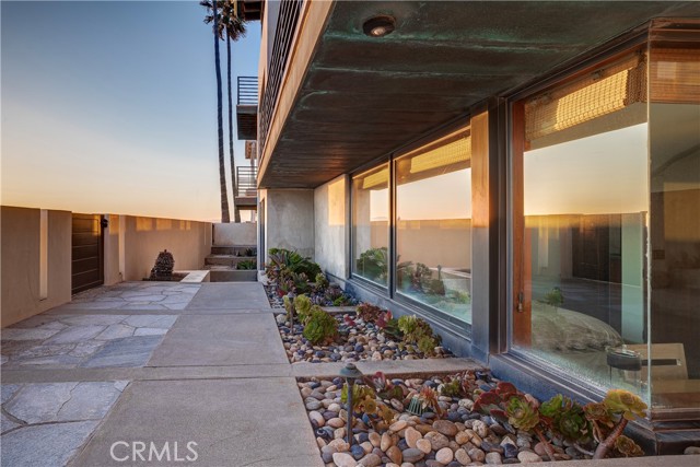 Detail Gallery Image 28 of 32 For 3301 the Strand, Hermosa Beach,  CA 90254 - 5 Beds | 4 Baths